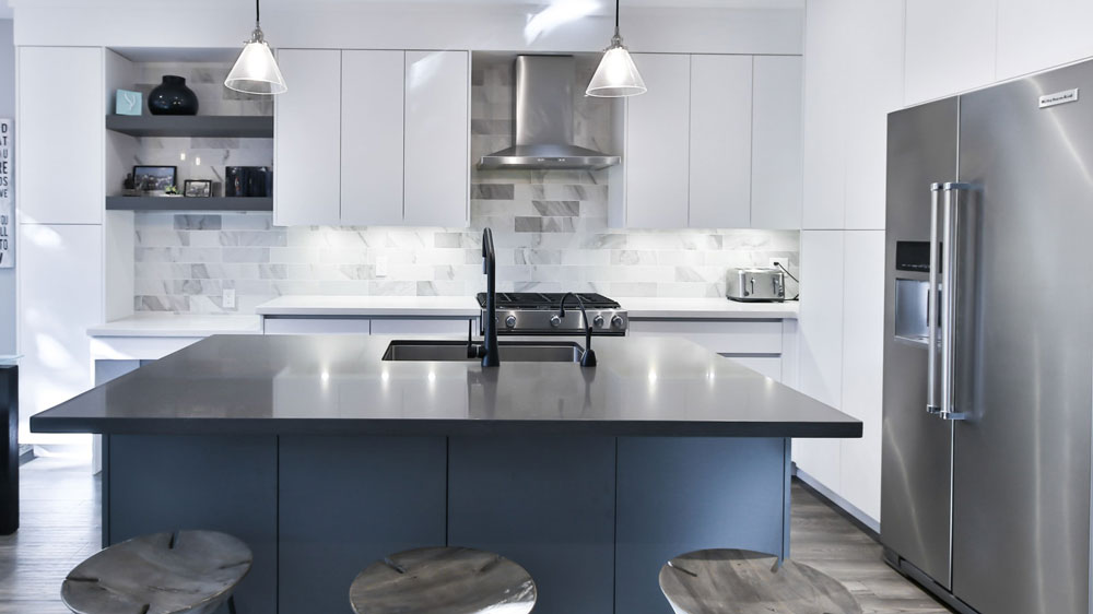 A clean, modern-looking kitchen